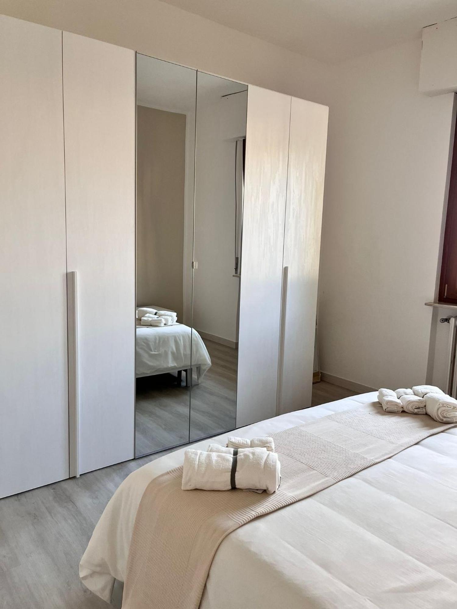 G&L Airport Apartment In Bgy أوريو آل سيريو المظهر الخارجي الصورة